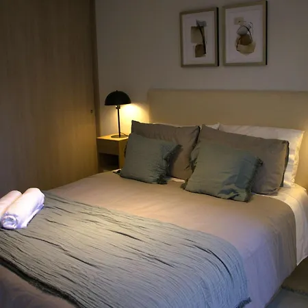 Hom I Comodo Studio 2Pax En Calle Carmen Santiago